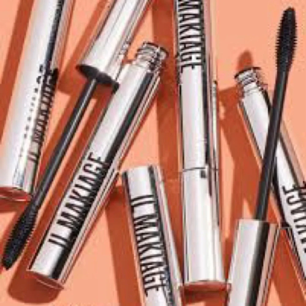 🎀 IL MAKIAGE Icon High Volume & Intense Curl Mascara – Icon Black (8 mL)